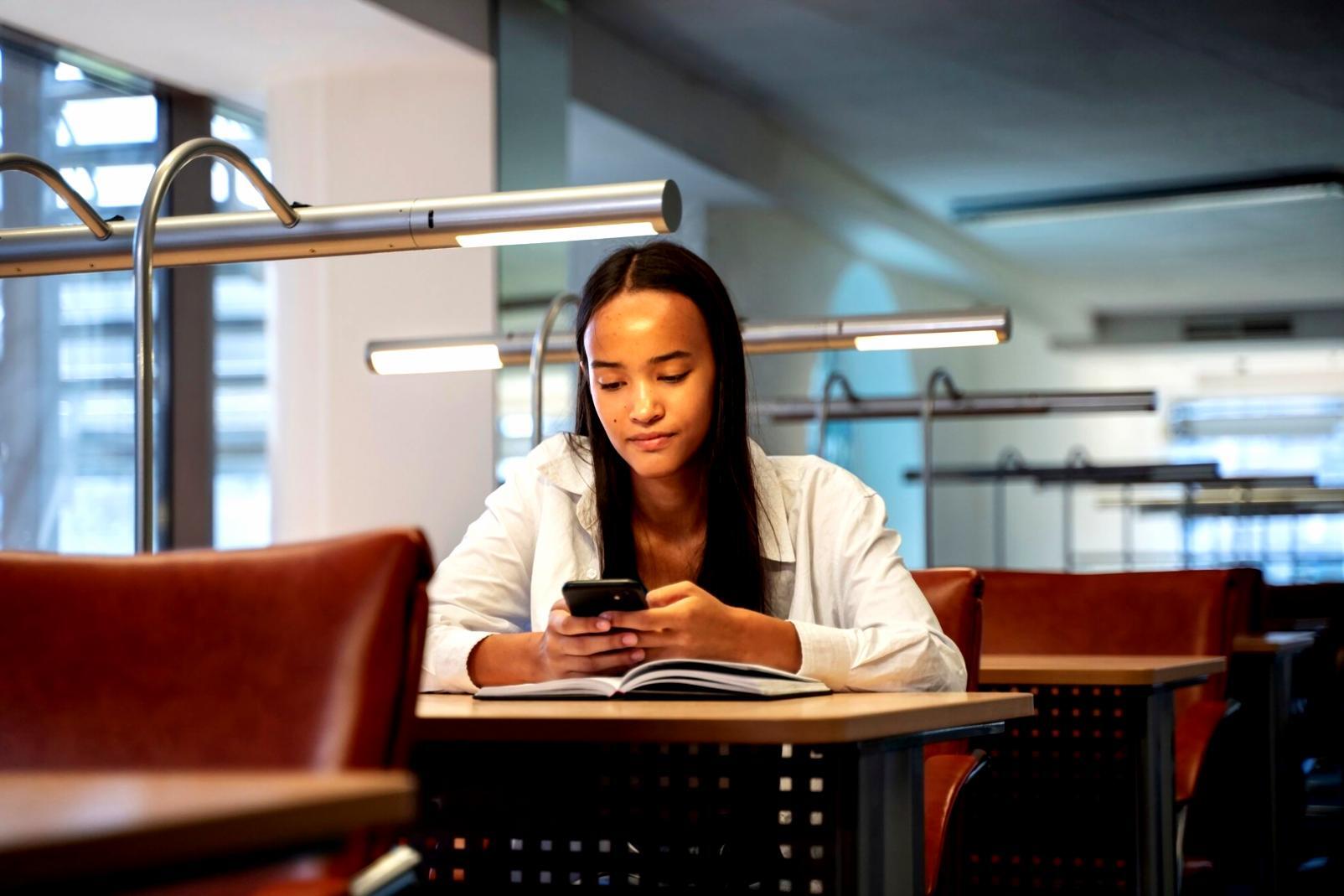 Detailed curriculum materials and nutrition planning resources